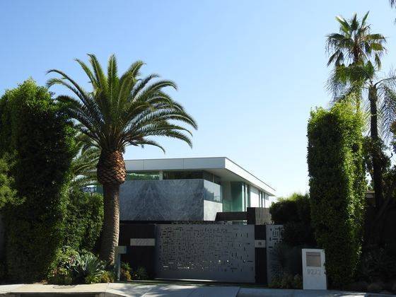 Gated hillside modern, Bird Streets