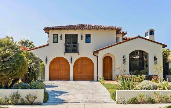 Spanish home with an arched entry, Santa Monica