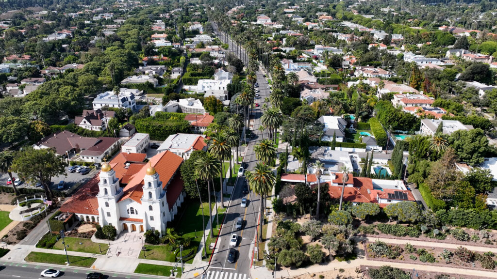 Beverly Hills Flats, Los Angeles real estate