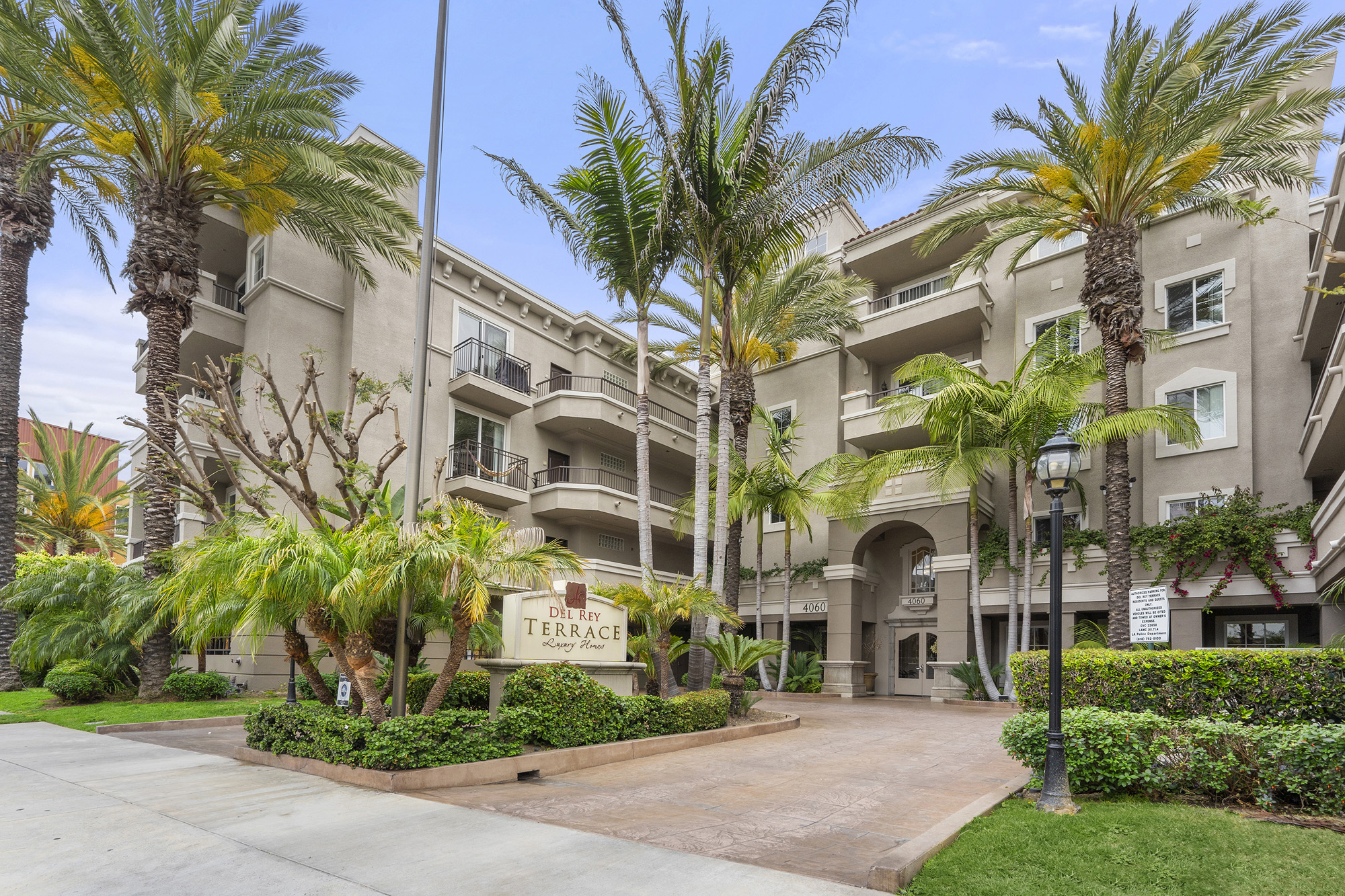 Del Rey Terrace in Marina del Rey, CA