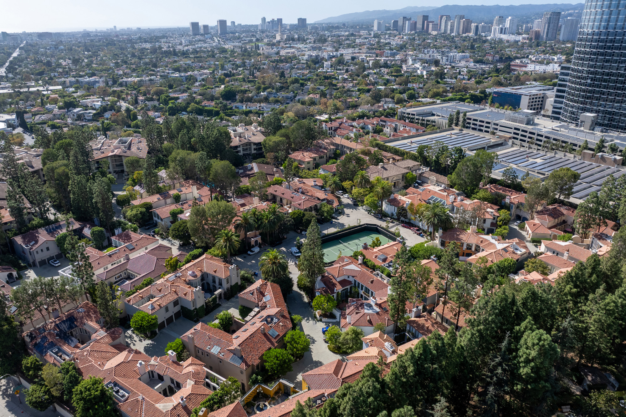 Century Woods condos in Los Angeles, CA