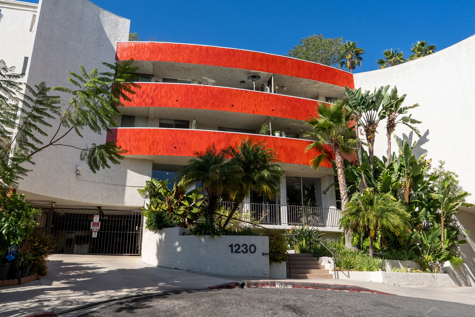 Horn Plaza condos in West Hollywood, California