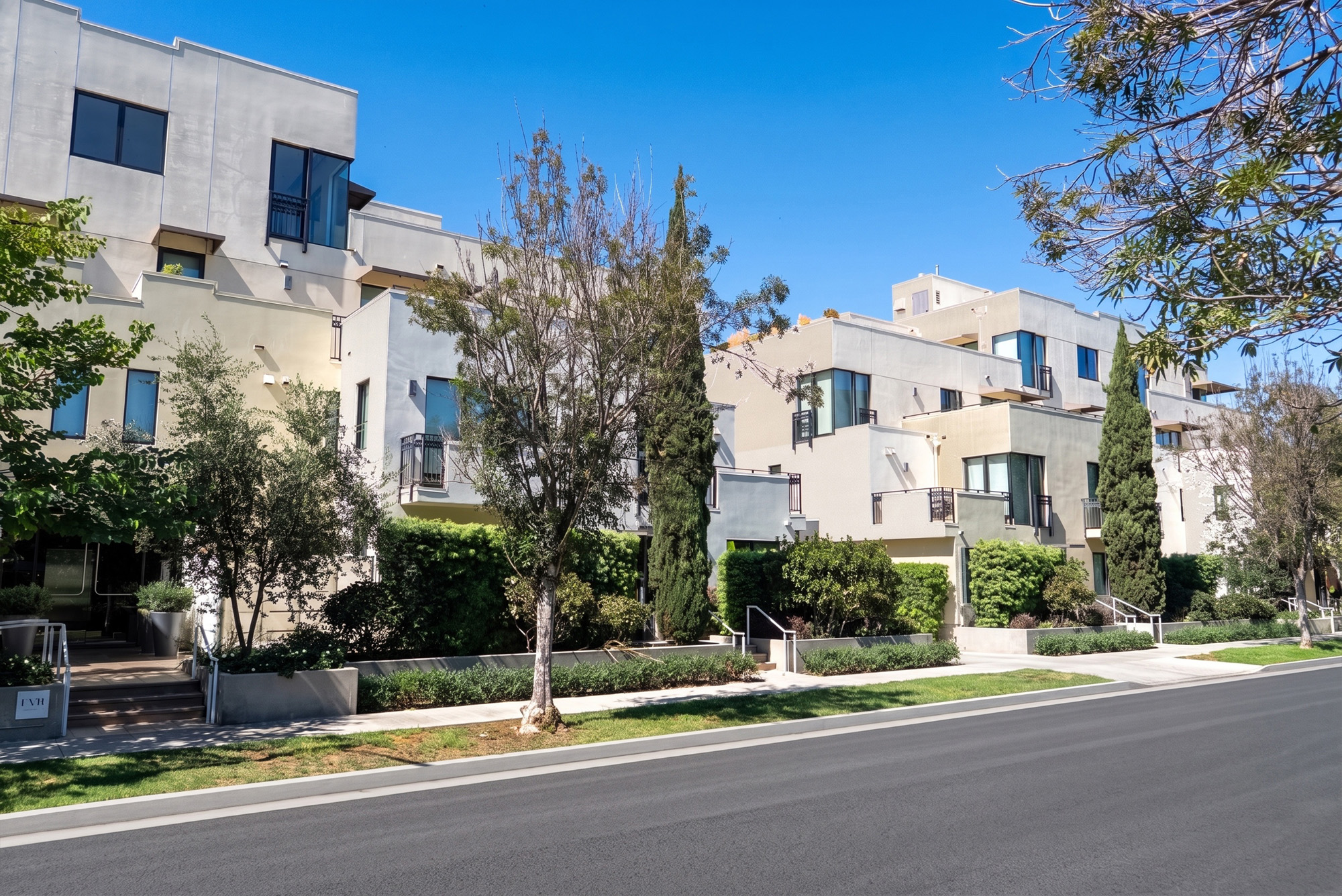 Pacific Star condos in Beverly Hills, CA