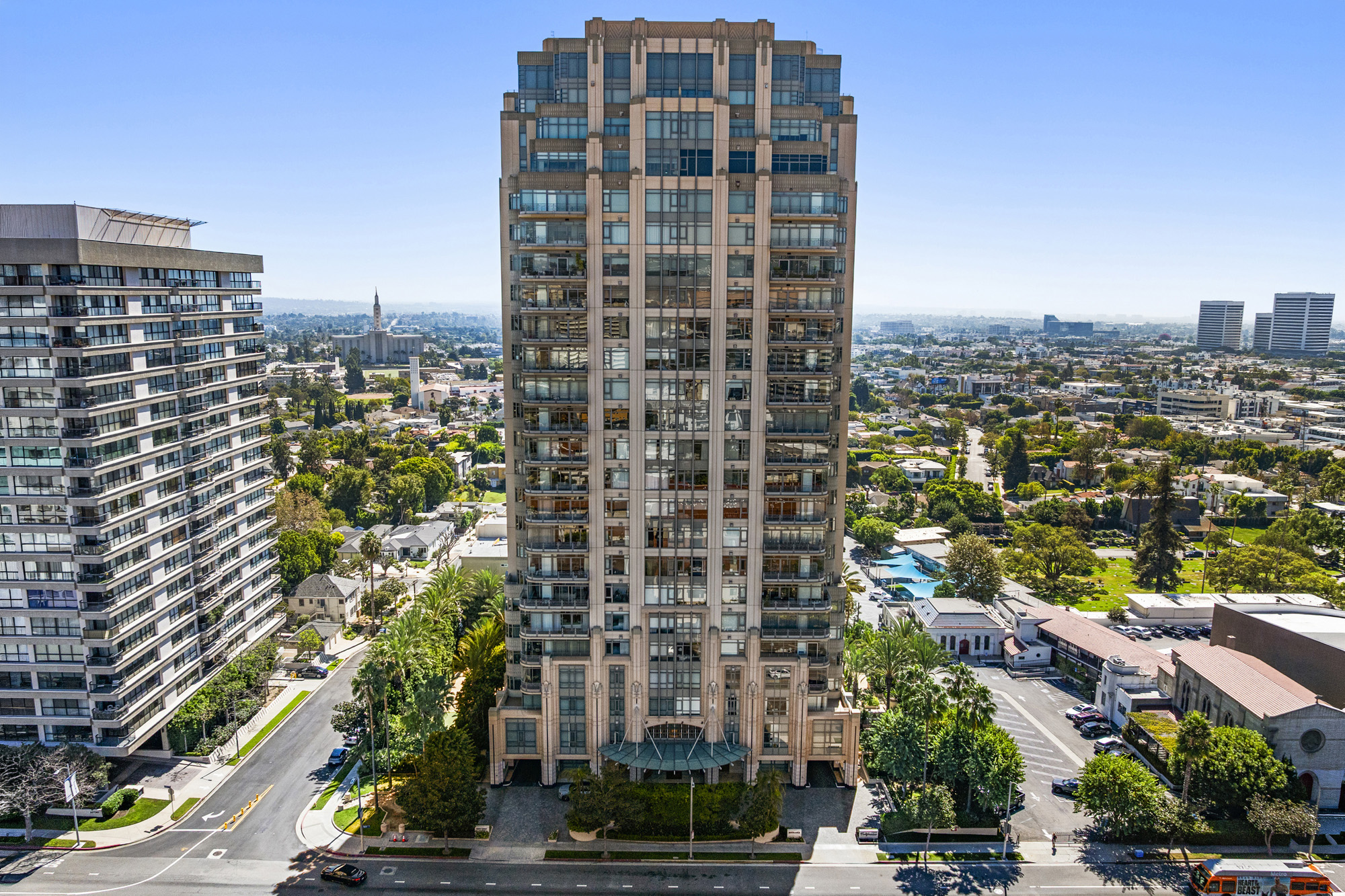 The Californian Condos