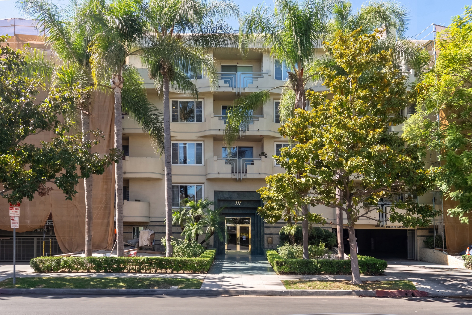 The Raffine Condos in Beverly Hills, CA