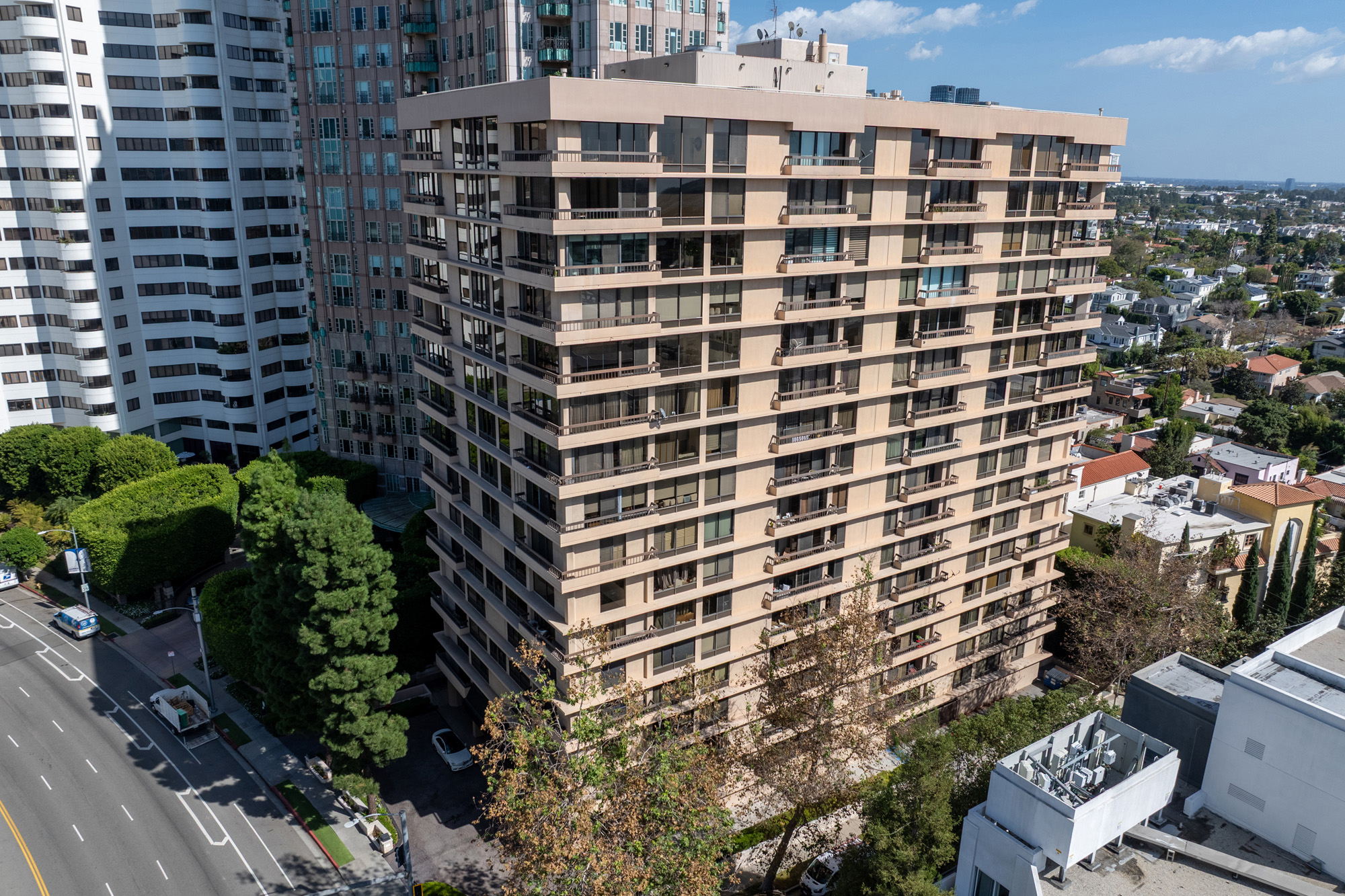 The Westholme Condominiums