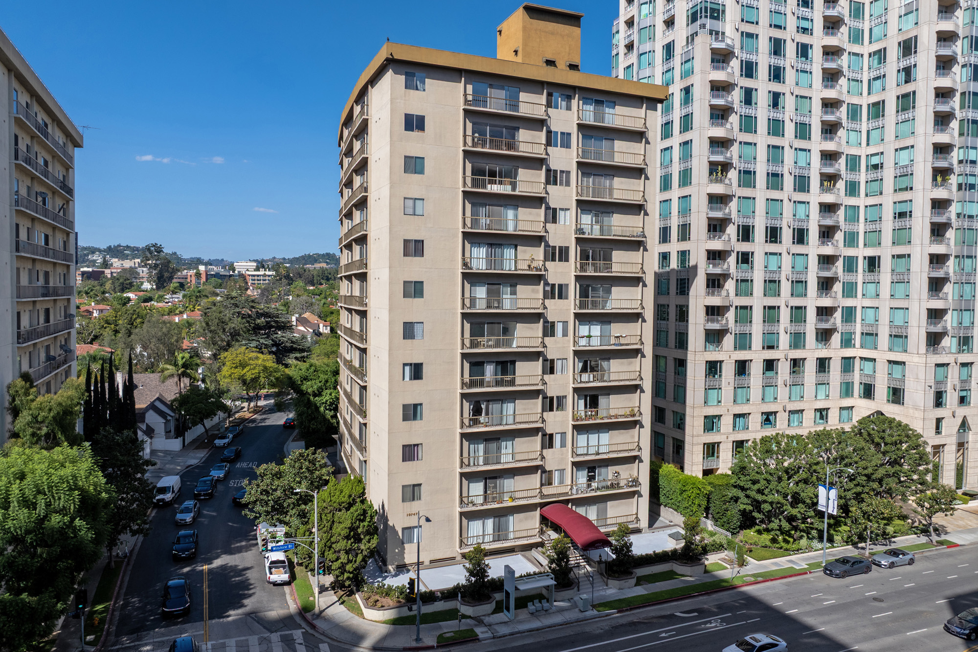 Wilshire Selby East